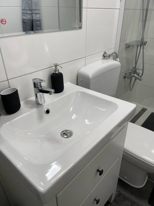 City Apartment 3 Krefeld - 20 Km Dus Airport/Messe Exterior foto